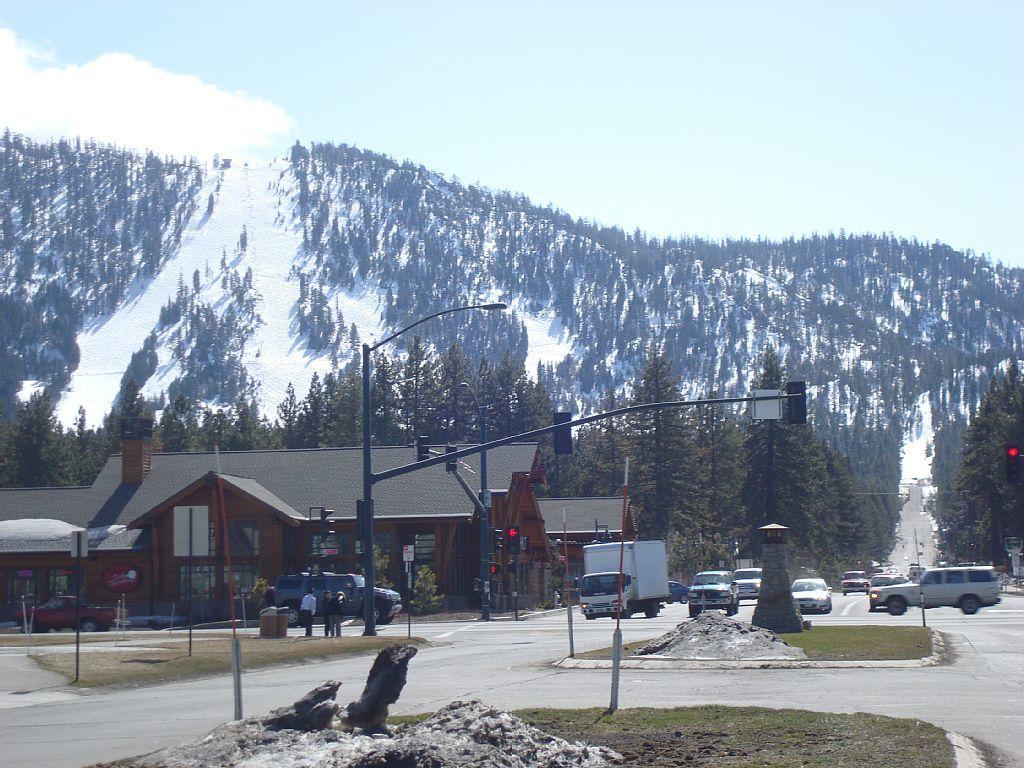Heavenly Ski Run Cottageサウス・レイクタホ エクステリア 写真